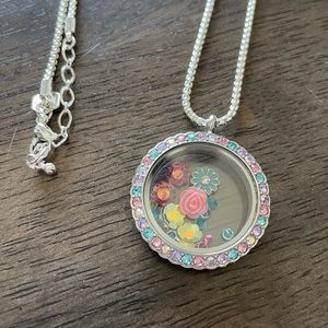 Origami Owl Necklace